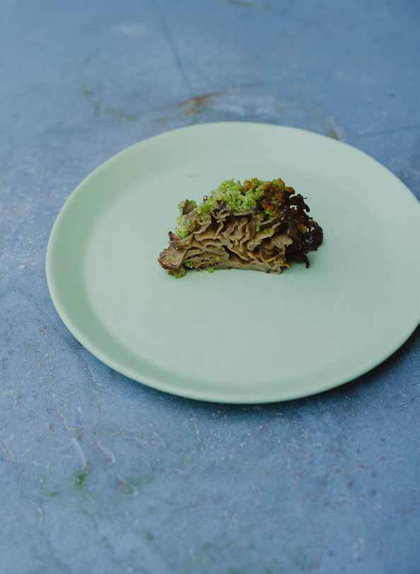 Cauliflower fungus with herb crust